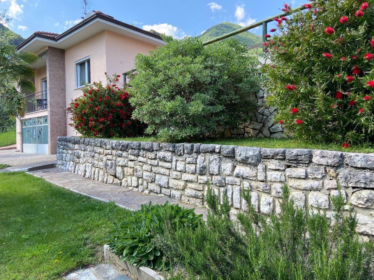Villa Desy Riva del Garda Eksteriør billede